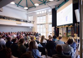 Volles Haus beim Keynote-Vortrag von Marina Tcharnetsky. Foto: Foto- und Bilderwerk