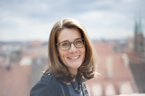 Ulla Schuh erhält den Oldenburger Kinder- und Jugendbuchpreis 2024 für ihr Jugendbuchmanuskript „ICH in 100 Teilen“. Foto: Franz Heinz Foto: Franz Heinz