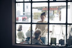 Gastgeberin mit Leidenschaft: Neele Müller ist das Gesicht des ORTO Bistro. Foto: Roman Pawlowski