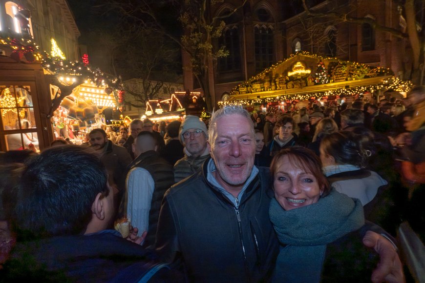 Sascha Stüber Eine Besuchergruppe auf dem Lamberti-Markt 2025. Foto: Sascha Stüber