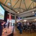 Vorschau: Musikalischer Beitrag mit stehendem Publikum. Foto: Sascha Stüber