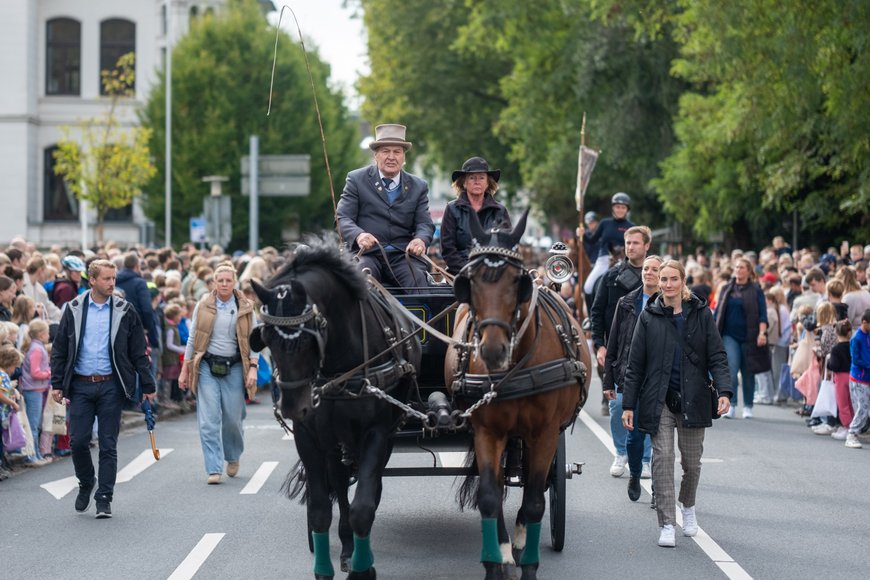 Die Oldenburg Kutsche beim Kramermarktsumzug 2025. Foto: Sascha Stüber