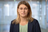 Ulrike Pelz, Mitarbeiterin im Fachdienst Liegenschaften der Wirtschaftsförderung Stadt Oldenburg. Foto: Foto- und Bilderwerk