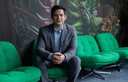 Seals-Chef Aaron Brück freut sich, dass KI sein Team von lästigen Arbeiten befreit und ihm neue Chancen eröffnet. Foto: Bonnie Bartusch Seals-Chef Aaron Brück freut sich, dass KI sein Team von lästigen Arbeiten befreit und ihm neue Chancen eröffnet. Foto: Bonnie Bartusch