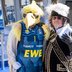 Vorschau: Donnervogel HUBIRD und Graf-Anton-Günther beim Presserundgang zum Kramermarkt 2025. Foto: Sascha Stüber
