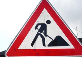 Baustellenschild. Foto: SipemannH/Pixelio