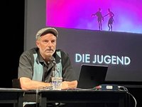 Nils Mohl im Wilhelm13. Foto: Literaturhaus Oldenburg