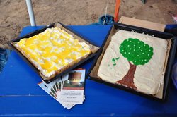 Selbstgebackener Kuchen mit Baum-Motiv. Foto: Stadt Oldenburg Selbstgebackener Kuchen mit Baum-Motiv. Foto: Stadt Oldenburg