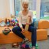 Vorschau: Ute Lennartz-Lembeck mit Lasche fürs „Tipi“. Foto: Stadt Oldenburg.
