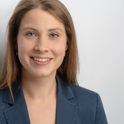 Julia Masurkewitz-Möller ist die Leiterin der städtischen Stabstelle Digitalisierung und Nachhaltigkeit. Foto: Foto- und Bilderwerk Julia Masurkewitz-Möller ist die Leiterin der städtischen Stabstelle Digitalisierung und Nachhaltigkeit. Foto: Foto- und Bilderwerk