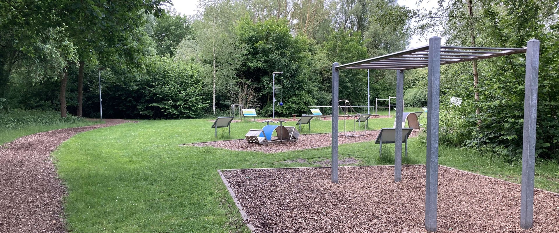 Fitnessgeräte auf der Hundsmühler Höhe. Foto: Stadt Oldenburg