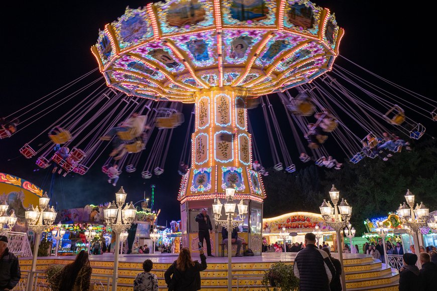 Der Wellenflug auf dem Kramermarkt 2025. Foto: Sascha Stüber