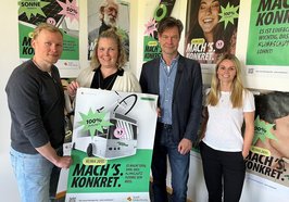 Dr. Tarek Kemper (Fachdienst Klimaschutz, von links), Lena Mäusezahl (Fachdienst Klimaschutz), Dr. Norbert Korallus (Leiter des Amts für Klimaschutz und Mobilität) und Dr. Katharina Heidtmann (Fachdienst Klimaschutz). Foto: Stadt Oldenburg