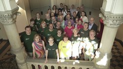 Teilnehmende des Empfangs im Rathaus. Foto: MiOfoto.de