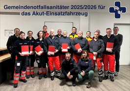 Die Absolventinnen und Absolventen des aktuellen Lehrgangs zur Qualifikation von Gemeindenotfallsanitäterinnen und Gemeindenotfallsanitätern. Foto: Stadt Oldenburg