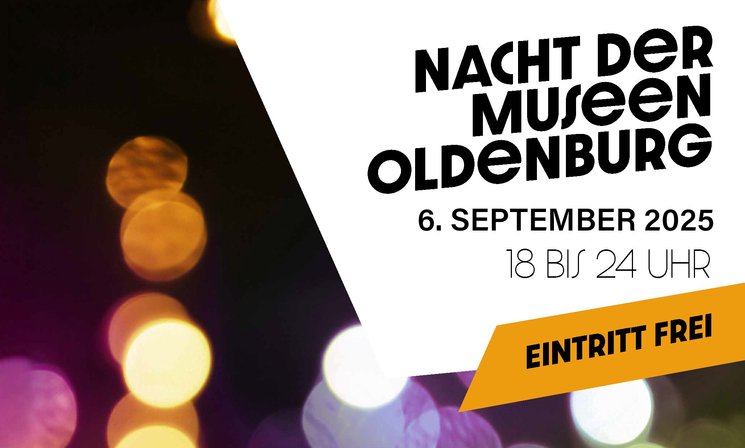 Schriftzug „Nacht der Museen Oldenburg“ mit bunten Lichtflecken auf dunklem Grund. Grafik: Eddiks Grafik