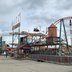 Vorschau: Der Aufbau von Achterbahn und Riesenrad auf dem Kramermarkt am 21. September 2025. Foto: Stadt Oldenburg