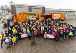 Rund 8.000 Oldenburgerinnen und Oldenburger sammelten im Jubiläumsjahr von „Oldenburg räumt auf“ 15 Tonnen Müll – das brachte 2.500 Euro für gemeinnützige Einrichtungen. Foto: Sascha Stüber 
