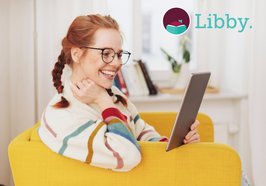 Frau liest Libby auf Tablet. Bild: Overdrive