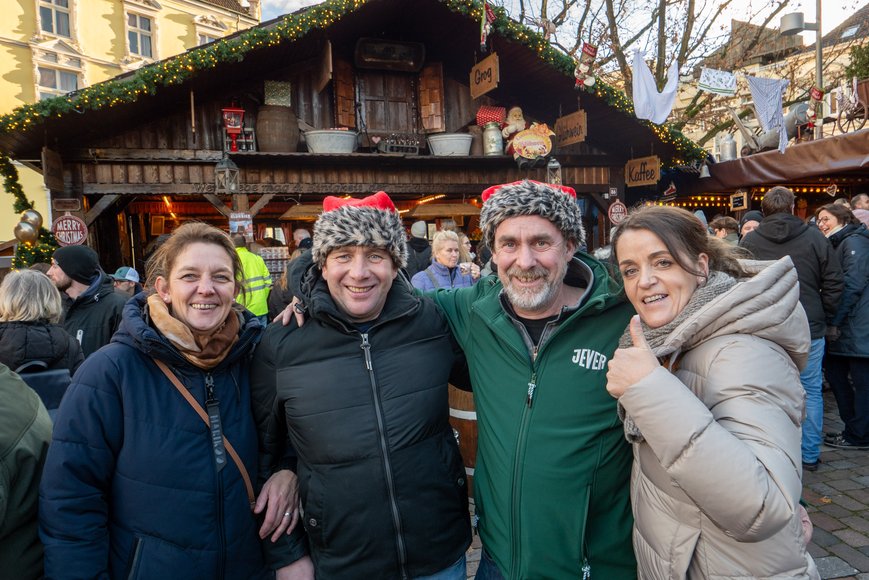 Besuchergruppe auf dem Lamberti-Markt 2024. Foto: Sascha Stüber