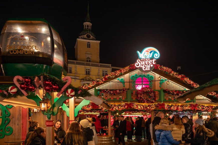 Die Feuerzangenbowle „Home Sweet Elf“ auf dem Lamberti-Markt 2025. Foto: Sascha Stüber