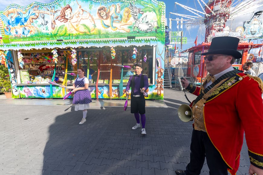 Jonglage auf dem Kramermarkt 2026. Foto: Sascha Stüber