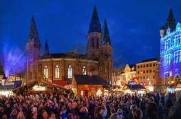 Video-Mapping am Alten Rathaus. Foto: Sascha Stüber Video-Mapping am Alten Rathaus. Foto: Sascha Stüber
