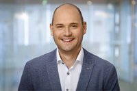 Jannic Jacobs, Mitarbeiter im Fachdienst Regionalentwicklung der Wirtschaftsförderung Stadt Oldenburg. Foto: Foto- und Bilderwerk