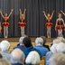 Vorschau: Sechs Tänzerinnen auf der Bühne. Foto: Sascha Stüber