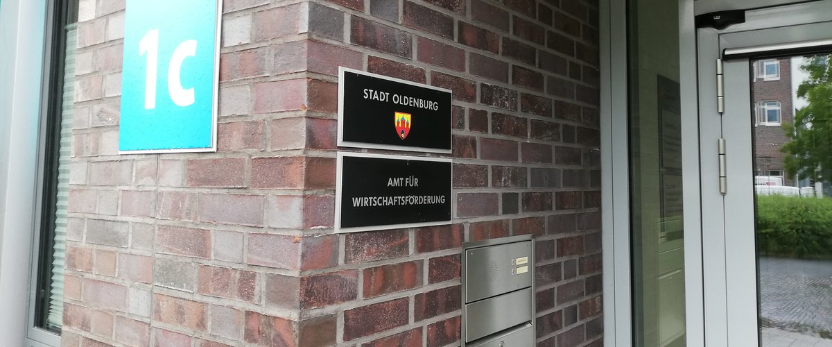 Eingangsbeschilderung der Wirtschaftsförderung. Foto: Stadt Oldenburg