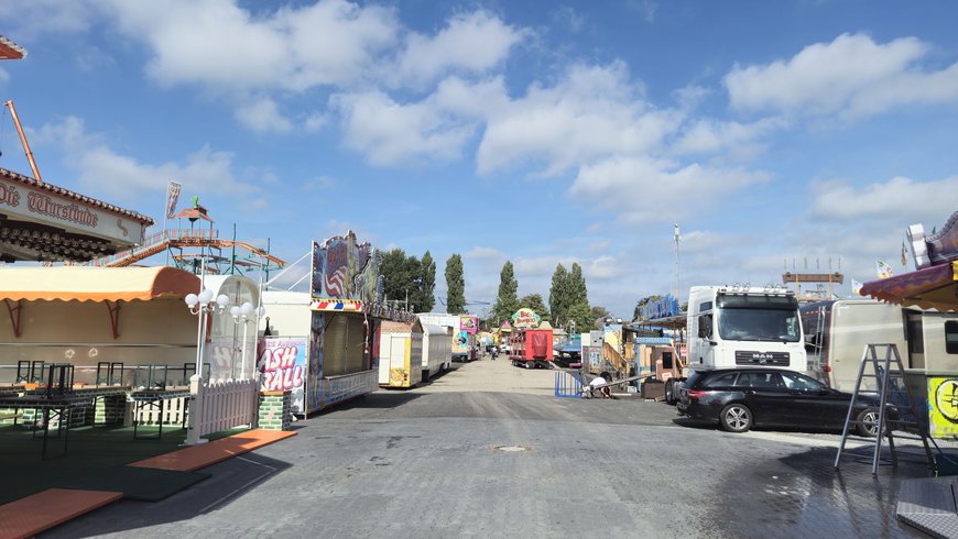Der Aufbau vom Kramermarkt am 19. September 2025. Foto: Stadt Oldenburg