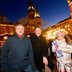 Vorschau: Oberbürgermeister Jürgen Krogmann, Pastor Dr. Ralph Hennings und Lamberti-Engel Alegra mit der erleuchteten Lamberti-Kirche im Hintergrund. Foto: Sascha Stüber