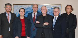 Damaliger Oberbürgermeister Prof. Dr. Schwandner und die Jury 2014. V.l.n.r.: Prof. Dr. Doering, Prof. Dr. Sabrow, Prof. Dr. Heitmeyer, Herr Kramer, Dr. Hofmann. Foto: Stadt Oldenburg.