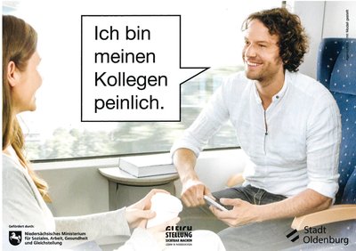 Ein Mann sitzt einer Frau im Zug gegenüber. Eine Sprechblase legt ihm die Worte in den Mund „Ich bin meinen Kollegen peinlich“. Grafik: thjnk/Stadt Oldenburg