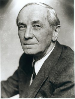 Johann Heinrich Suhrkamp. Foto: Suhrkamp Verlag Johann Heinrich Suhrkamp. Foto: Suhrkamp Verlag