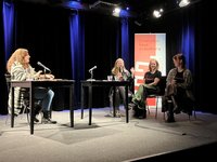 Rasha Khayat und die Poetinnen von morgen. Foto: Literaturhaus Oldenburg