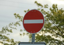 Einbahnstraßenschild. Foto: Jeyaratnam Caniceus/Pixabay
