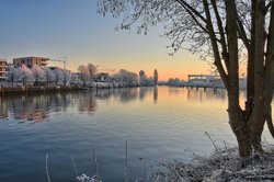 Wintermorgen an der Hunte in Oldenburg. Foto: Hans-Jürgen Zietz