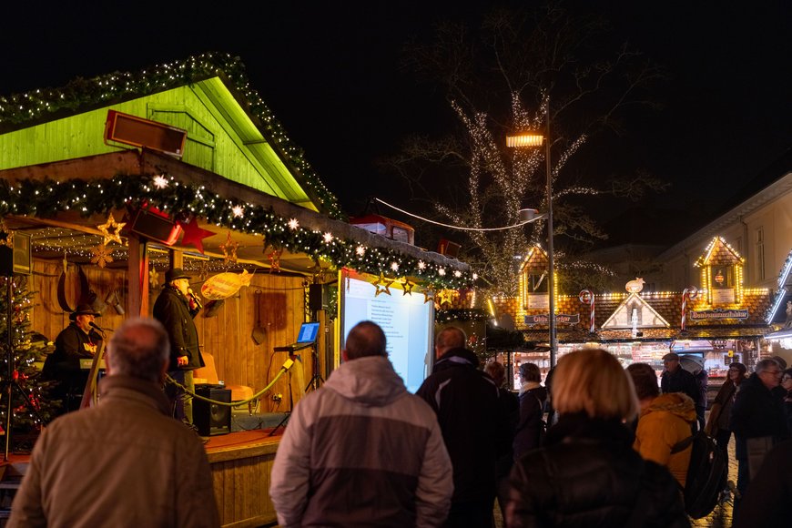 Das Lamberti-Singen auf dem Lamberti-Markt 2022. Foto: Sascha Stüber