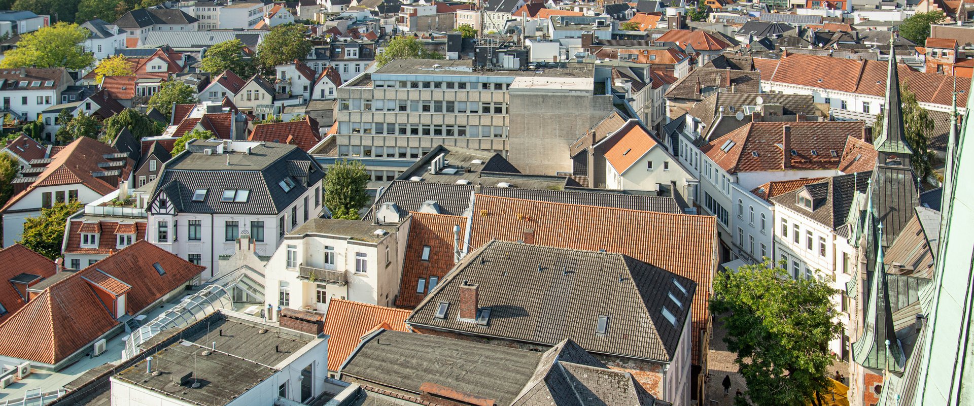 Blick über Oldenburg aus der Lamberti-Kirche. Foto: Mittwollen und Gradetchliev