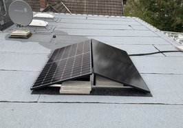 Solaranlage auf einem Flachdach. Foto: Stührenberg/olegeno