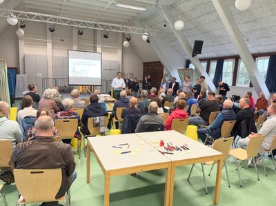 Empfang der Bürgerinnen und Bürger zur Bürgerwerkstatt Foto: CapitalReal GmbH & Co. KG Empfang der Bürgerinnen und Bürger zur Bürgerwerkstatt