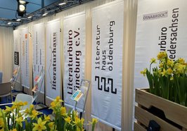 Messestand der Literaturhäuser aus Niedersachsen und Bremen. Foto: Literaturhaus Oldenburg