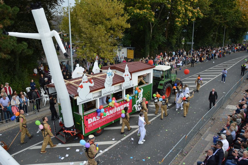 Die Handwerkskammer Oldenburg beim Kramermarktsumzug 2025. Foto: Sascha Stüber