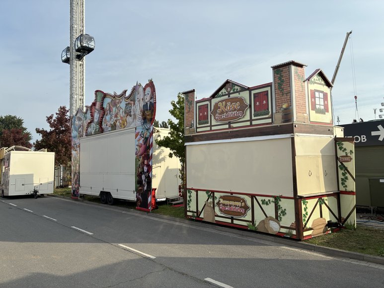 Ballwerfen und Käse-Spezialitäten beim Aufbau am 29. September 2026. Foto: Stadt Oldenburg