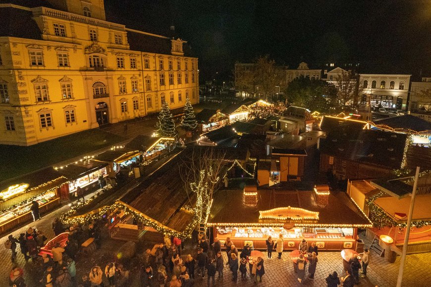 Blick aus dem Nostalgie-Riesenrad über den Lamberti-Markt 2022. Foto: Sascha Stüber
