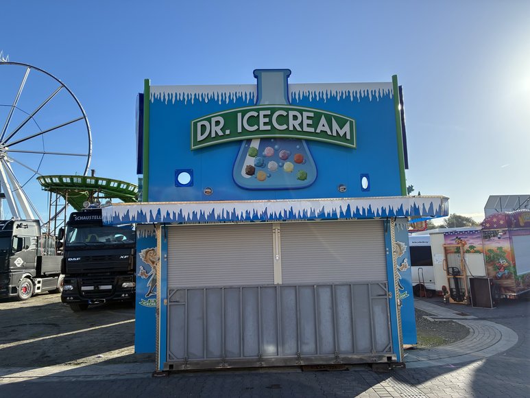 „Dr. Icecream“ beim Aufbau am 25. September 2026. Foto: Stadt Oldenburg