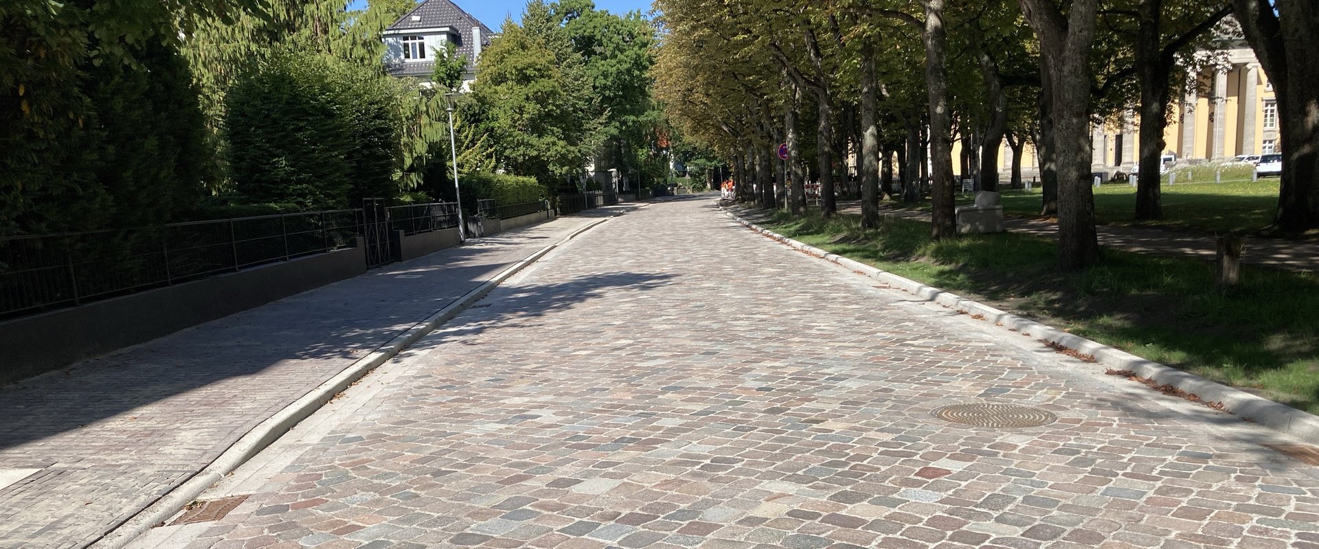 So sieht es aus: das Natursteinpflaster in der Hindenburgstraße. Foto: Stadt Oldenburg