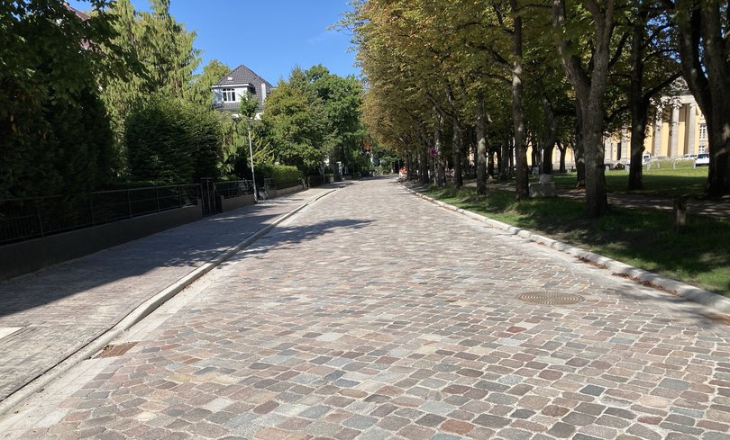 So sieht es aus: das Natursteinpflaster in der Hindenburgstraße. Foto: Stadt Oldenburg