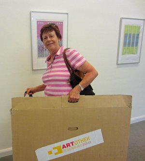 Entleiherin der Artothek